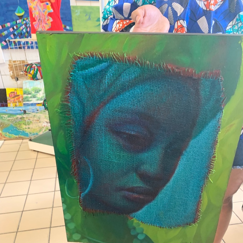 Meet your Posher, Dominique